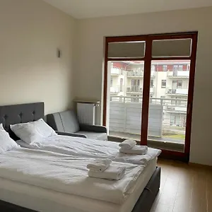 Summer - Neptun Park By Oneapartments , Gdańsk Polska